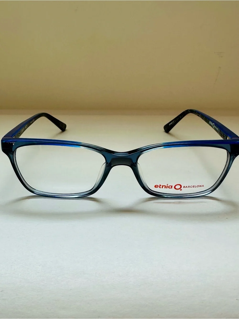 Etnia Barcelona stylish etnia